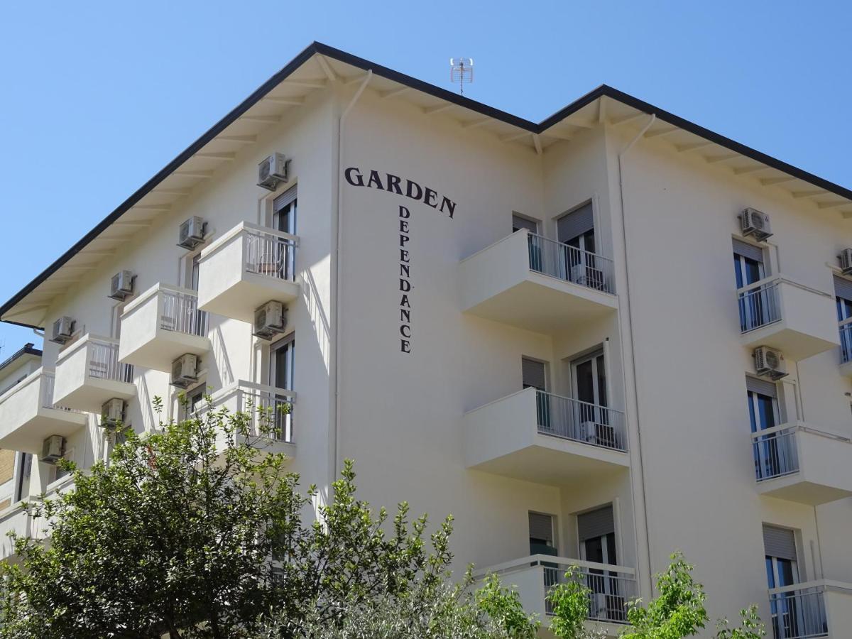 Hotel Garden Cervia Esterno foto